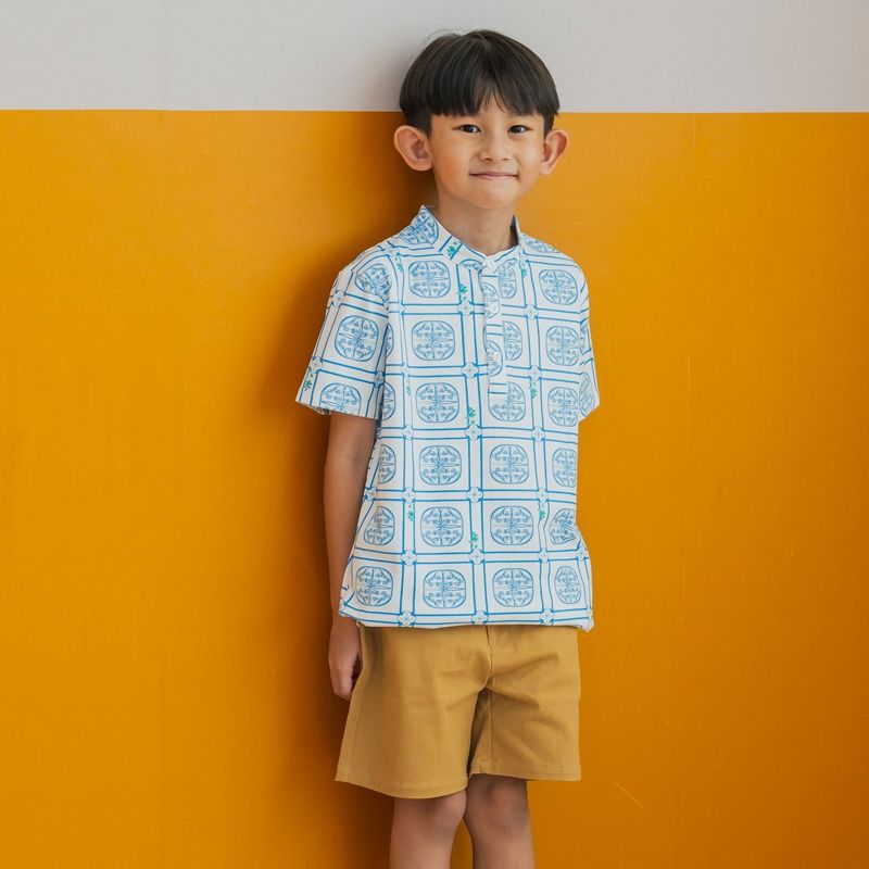 Bermuda Shorts with Adjustable Waistband - Khaki by Le Petit Society - Image 3