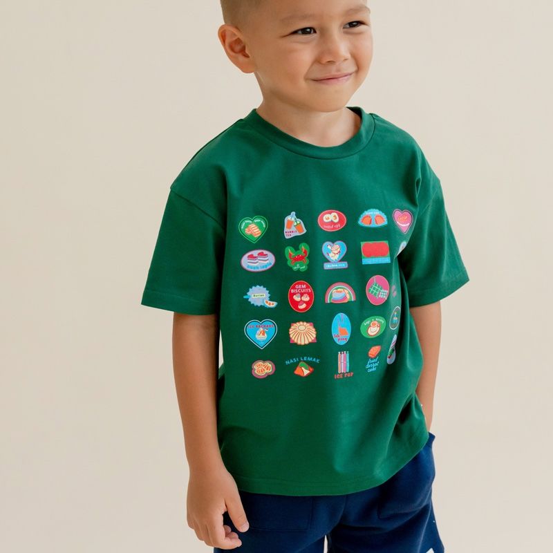 A Singapore Series - Foodie Kids Tee in Green by Le Petit Society - Image 3